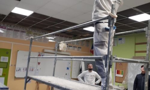 RÉNOVATION DE PLAFOND A L'ECOLE RÉNOVATION DE PLAFOND A L'ECOLE
