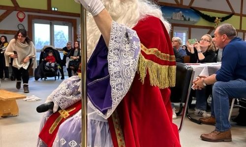 SAINT NICOLAS A LA RENCONTRE DES ELEVES