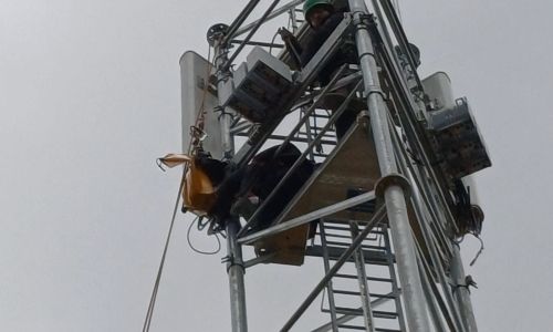 Installation de l'antenne 5G