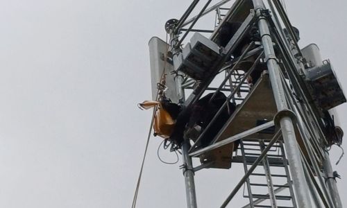 Installation de l'antenne 5G