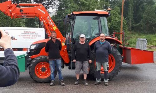 Nouveau tracteur et désherbeur