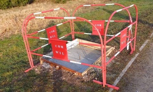 NOUVELLE STELE DERNIERE LA MAISON FORTE NOUVELLE STELE DERNIERE LA MAISON FORTE