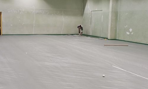 RAFRAICHISSEMENT DE LA SALLE DE PING-PONG RAFRAICHISSEMENT DE LA SALLE DE PING-PONG