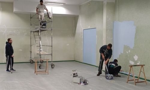 RAFRAICHISSEMENT DE LA SALLE DE PING-PONG RAFRAICHISSEMENT DE LA SALLE DE PING-PONG