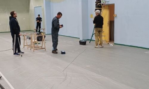 RAFRAICHISSEMENT DE LA SALLE DE PING-PONG RAFRAICHISSEMENT DE LA SALLE DE PING-PONG