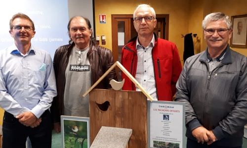 Nichoirs offerts pour la lutte contre les chenilles processionnaires