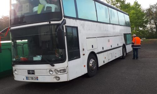 Bus rénové pour voyager