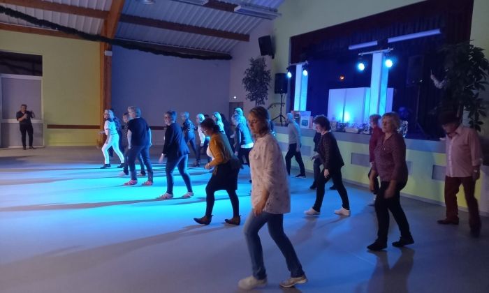 SOIREE BEAUJOLAIS (Country) SOIREE BEAUJOLAIS (Country)