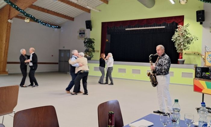 REPAS NOEL DU CLUB DE L'AMITIE